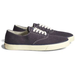 Sperry Top-Sider Unisex Cloud CVO Deck Sneaker Navy/Ecru