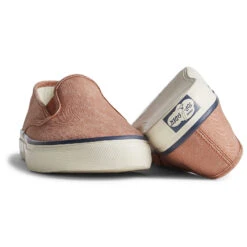 Sperry Top-Sider Unisex Cloud Slip On Deck Sneaker Washed Red -Sperry Top-Sider Sales S18 E Cloud Pairs STS17603 view 5 89