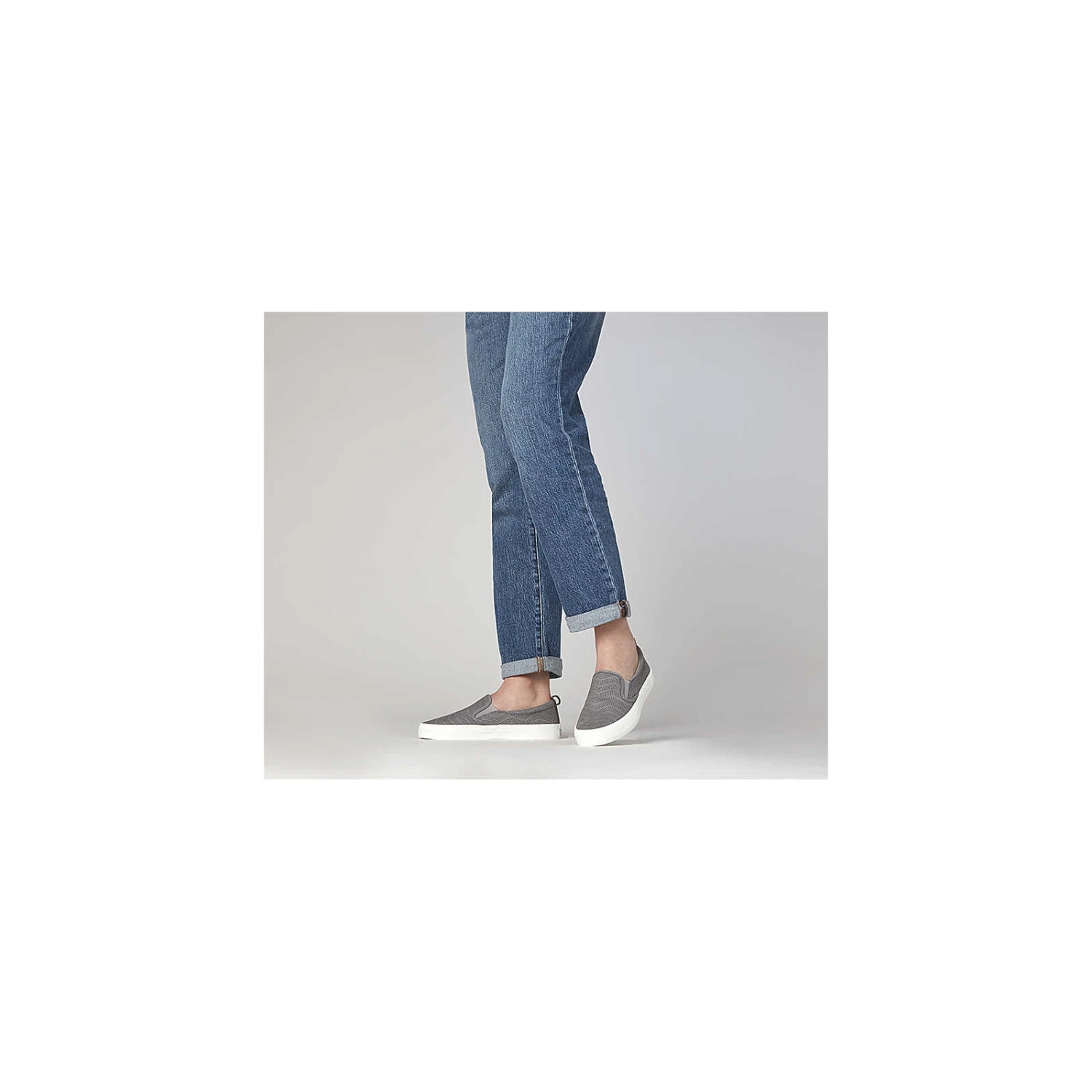 Sperry Top-Sider Women's Crest Twin Gore Perforated Leather Slip On Sneaker Grey 4 Sperry Top-Sider Women's Crest Twin Gore Perforated Leather Slip On Sneaker Grey - Image 2